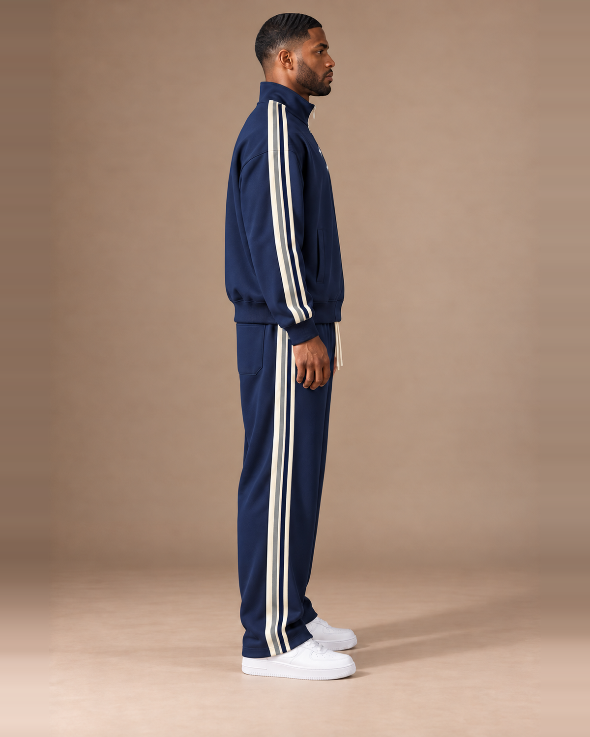 TLOL Design 3 contrast set, royalblue, right view